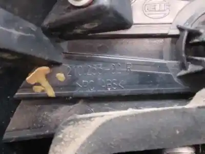 Автозапчастина б/у правий ліхтар для citroen c4 picasso feel посилання на oem iam 21023302r  9814757180