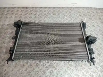 Автозапчастина б/у водяний радіатор для citroen c4 picasso * посилання на oem iam p9675747980  