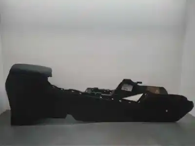 Автозапчасти б/у центральный подлокотник за kia pro_cee´d ( ) 1.6 crdi cat ссылки oem iam 84667a2000