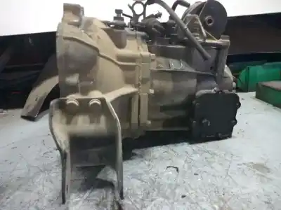 Автозапчастина б/у коробка передач для kia carens (un) 2.0 turbodiesel cat посилання на oem iam l3/r001925  