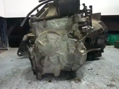 Автозапчастина б/у коробка передач для kia carens (un) 2.0 turbodiesel cat посилання на oem iam l3/r001925  