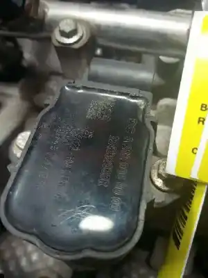 Peça sobressalente para automóvel em segunda mão bobina de ignição por renault megane iv berlina 5p 1.3 tce referências oem iam a2829060000