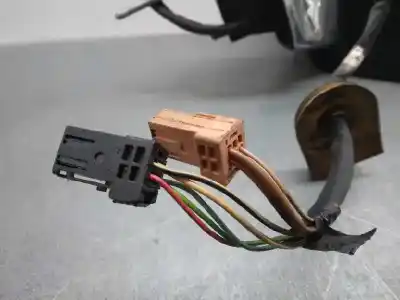 Peça sobressalente para automóvel em segunda mão espelho retrovisor esquerdo por citroen c3 selection referências oem iam 232676023  4+5 cables