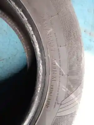 Peça sobressalente para automóvel em segunda mão pneu por jeep commander 3.0 crd cat referências oem iam 245-65-17 111h xl  