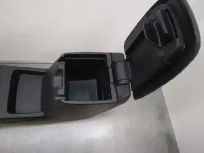 Pezzo di ricambio per auto di seconda mano bracciolo centrale per ford focus titanium riferimenti oem iam   