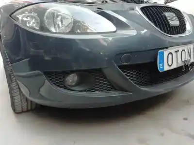 Second-hand car spare part front bumper for seat leon (1p1) 1.6 bivalent - gasolina / gas licuado del petróleo. gpl oem iam references   1 serie