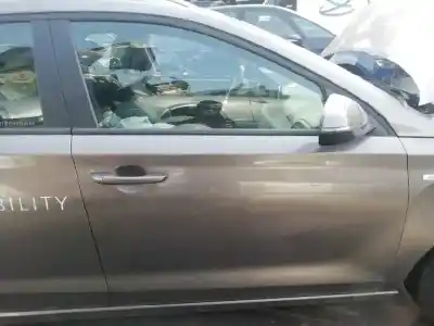 Peça sobressalente para automóvel em segunda mão porta dianteira direita por hyundai i30 cw (pd) family referências oem iam 