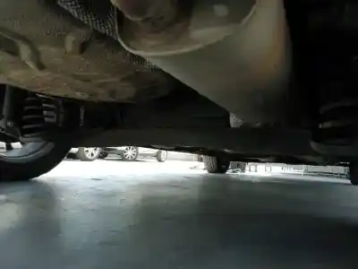 Автозапчастина б/у задня вісь для ford b-max titanium посилання на oem iam 
