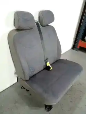 Second-hand car spare part right front seat for renault trafic combi (ab 4.01) 6 - plazas (l2h1) acristalado parcial 2.9t combi largo oem iam references   
