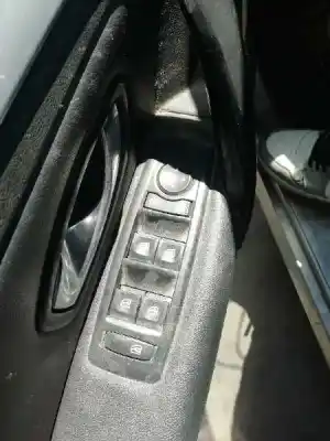 Автозапчастина б/у передні вікний вмикач для renault laguna ii (bg0) dynamique посилання на oem iam e301692907a Автозапчастина б/у передні вікний вмикач для renault laguna ii (bg0) dynamique посилання на oem iam e301692907a