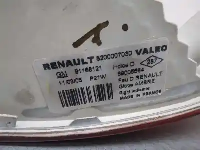 Second-hand car spare part front right headlight for renault trafic combi (ab 4.01) 6 - plazas (l2h1) acristalado parcial 2.9t combi largo oem iam references 89020826  8200007030