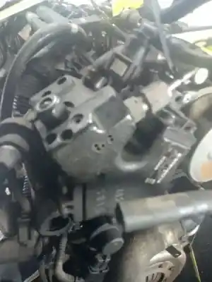 Pezzo di ricambio per auto di seconda mano Pompa Diniezione per FIAT FIORINO 1.3 16V JTD CAT Riferimenti OEM IAM 0445010266  