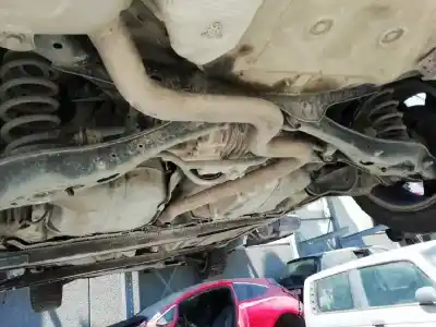 Piesă de schimb auto la mâna a doua PUNTE SPATE pentru SEAT LEON ST (5F8)  Referințe OEM IAM 5Q0501049BH  