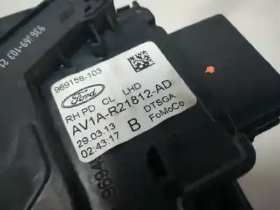 Second-hand car spare part front right door lock for ford b-max titanium oem iam references av1ar21812ad 10 pins 