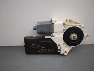 Second-hand car spare part left front window motor for renault laguna ii (bg0) dynamique oem iam references 807310002r  0130822330 Second-hand car spare part left front window motor for renault laguna ii (bg0) dynamique oem iam references 807310002r  0130822330