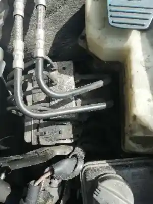 Peça sobressalente para automóvel em segunda mão abs por audi a4 avant (8e) 2.0 tdi quattro (dpf) (125kw) referências oem iam 8e0614517bf
