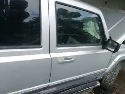 Автозапчасти б/у дверь передняя правая за jeep commander 3.0 crd cat ссылки oem iam   