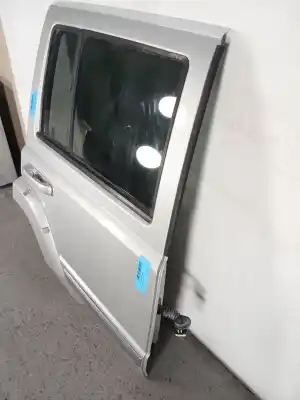 Автозапчасти б/у дверь задняя правая за jeep commander 3.0 crd cat ссылки oem iam   