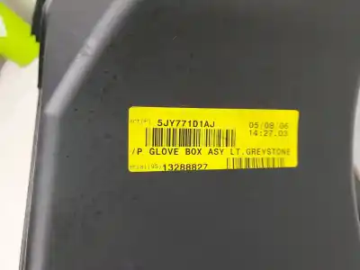 Peça sobressalente para automóvel em segunda mão porta luvas por jeep commander 3.0 crd cat referências oem iam 5jy771d1aj  