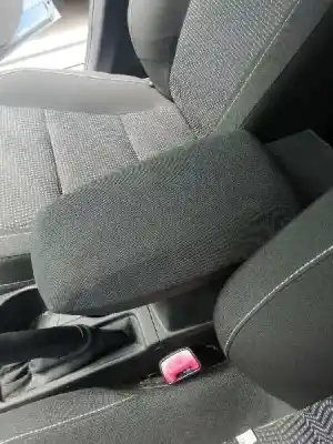 Second-hand car spare part center armrest for toyota auris active oem iam references 