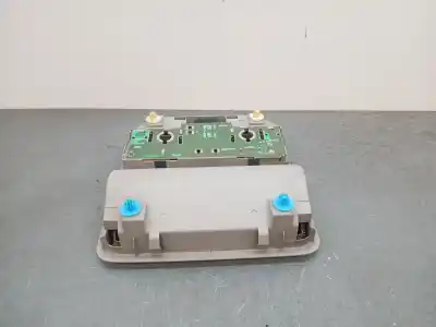 Second-hand car spare part interior light for toyota auris active oem iam references   
