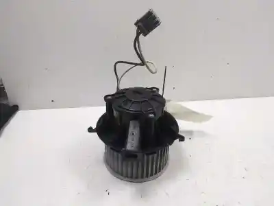 Tweedehands auto-onderdeel Verwarmingsmotor voor OPEL ASTRA J LIM. 1.4 16V Turbo (bivalent. Gasolina / LPG) OEM IAM-referenties U7253002  