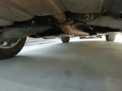 Автозапчастина б/у задня вісь для mazda cx-5 (kf) 2.2 d посилання на oem iam kd312880xe  