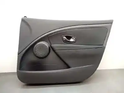 Автозапчастина б/у обработка передніх правіх дверей для RENAULT MEGANE III BERLINA 5 P Expression Посилання на OEM IAM 156042761A  