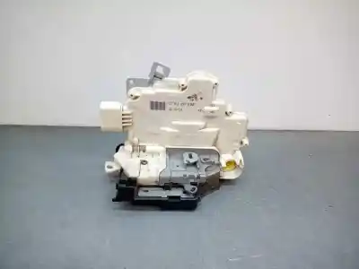 Peça sobressalente para automóvel em segunda mão fechadura da porta dianteira esquerda por volkswagen passat lim. (362) 2.0 tdi referências oem iam 3c1837015b