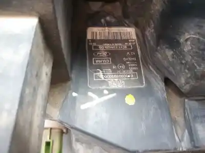 Автозапчасти б/у правая фара за ford transit combi ´06 ft 260 corto ссылки oem iam 6c1113w029dd  