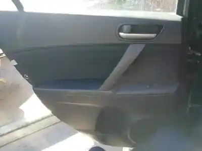 Автозапчасти б/у обивка задней левой двери за mazda 3 lim. (bl) 1.6 cd diesel cat ссылки oem iam 