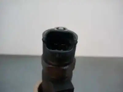 Pezzo di ricambio per auto di seconda mano iniettore per fiat stilo (192) 1.9 jtd cat riferimenti oem iam 0445110119  