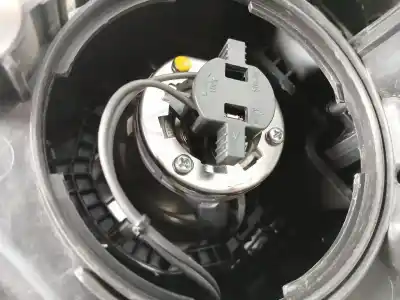 Second-hand car spare part right headlight for kia optima business oem iam references 92102d4170  