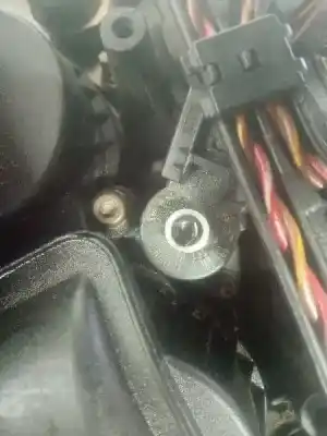 Pezzo di ricambio per auto di seconda mano iniettore per bmw serie 3 compact (e46) 320td riferimenti oem iam 0445110131