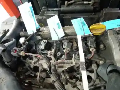 Pezzo di ricambio per auto di seconda mano Coperchio Bilanciere per OPEL ASTRA GTC 1.7 16V CDTI Riferimenti OEM IAM   
