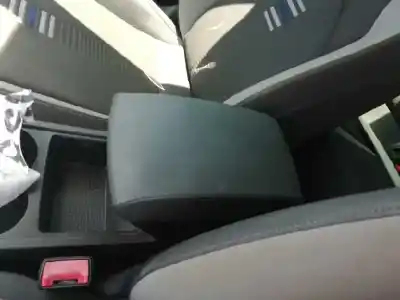 Автозапчасти б/у центральный подлокотник за seat leon (5f1) style visio edition ссылки oem iam 