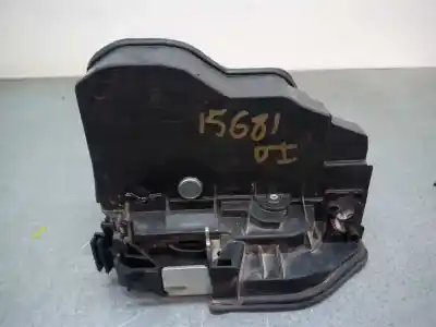 Second-hand car spare part left front door lock for bmw x1 (e84) xdrive 18d oem iam references 7202143 7 pins 