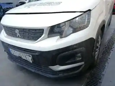 Gebrauchtes Autoersatzteil vordere stossstange zum peugeot rifter access standard oem-iam-referenzen   