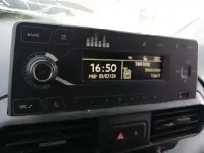 Pezzo di ricambio per auto di seconda mano impianto audio / radio cd per peugeot rifter access standard riferimenti oem iam 439016011