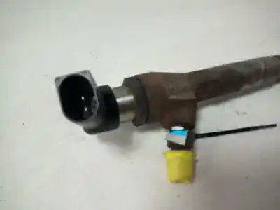 Автозапчастина б/у инжектор для renault megane ii familiar authentique посилання на oem iam 8200842205  h8200294788