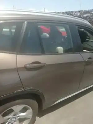 Peça sobressalente para automóvel em segunda mão porta do automóvel traseira direita por bmw x1 (e84) sdrive 20 d referências oem iam 