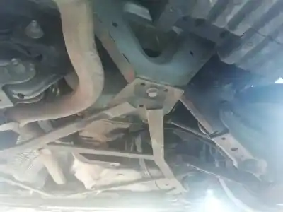 Peça sobressalente para automóvel em segunda mão charrió / suporte de eixo de trás por bmw x1 (e84) sdrive 20 d referências oem iam 