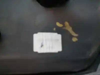 Peça sobressalente para automóvel em segunda mão espelho retrovisor esquerdo por renault twingo authentique referências oem iam 7701067332  