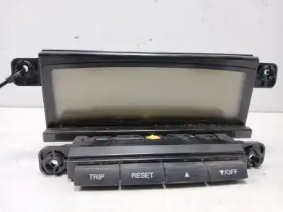 Second-hand car spare part display for kia cee´d concept oem iam references 957101h100