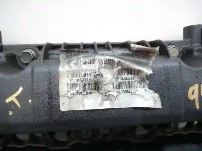 Pezzo di ricambio per auto di seconda mano coperchio bilanciere per kia ceed (cd) 1.6 crdi 136 riferimenti oem iam 224102u001  