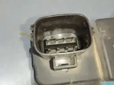 İkinci el araba yedek parçası sag ön kapi kilidi için volvo s60 berlina 2.4 (125kw) oem iam referansları 9485305 8 pins 9485305