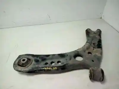 Second-hand car spare part FRONT LEFT LOWER SUSPENSION ARM for SEAT LEON ST (5F8)  OEM IAM references 5Q0407151L 5Q0407151R 5Q0407151J