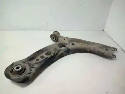 Pezzo di ricambio per auto di seconda mano BRACCIO SOSPENSIONE INFERIORE ANTERIORE DESTRO per SEAT LEON ST (5F8)  Riferimenti OEM IAM 5Q0407152L 5Q0407152R 5Q0407152J