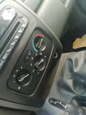 Pezzo di ricambio per auto di seconda mano CONTROLLO RISCALDAMENTO / ARIA CONDIZIONATA per JEEP CHEROKEE (KJ)  Riferimenti OEM IAM   