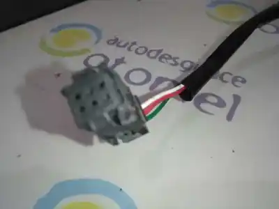 Peça sobressalente para automóvel em segunda mão espelho retrovisor esquerdo por citroen c2 1.1 referências oem iam 8149rn  